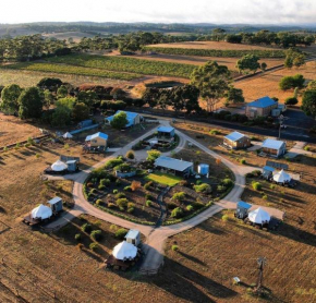 Bukirk Glamping & Luxury Cabins